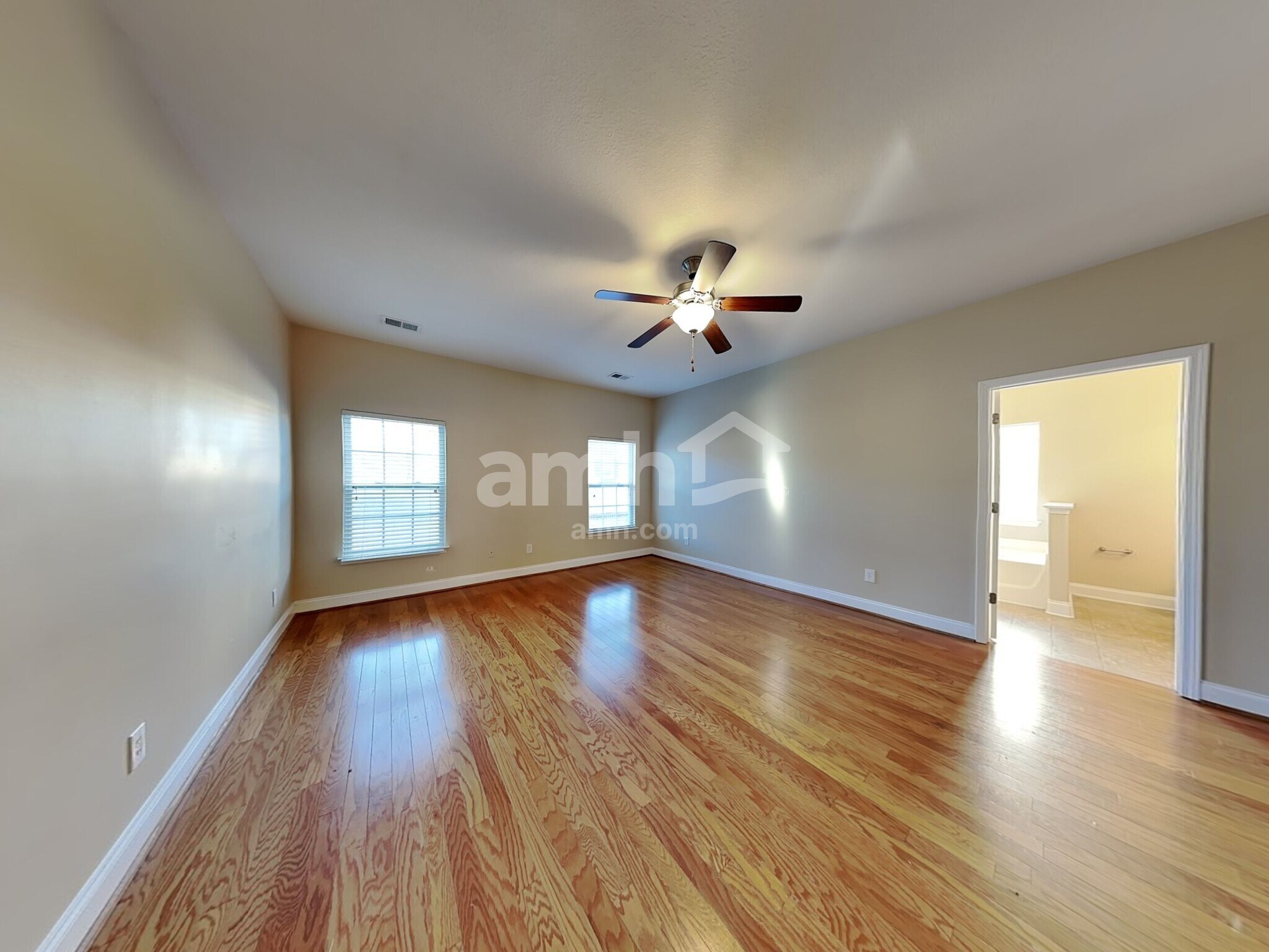 Building Photo - 147 Scottish Ave