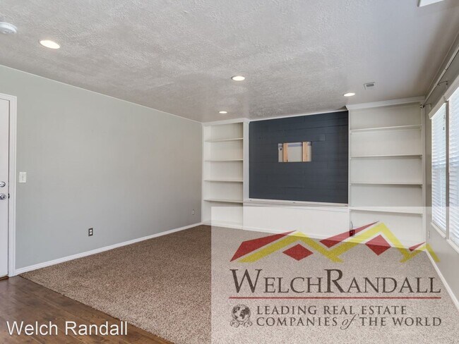 Building Photo - 6 br, 3 bath House - 624 West 1825 North