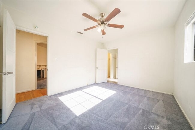 Building Photo - 5446 Columbus Ave