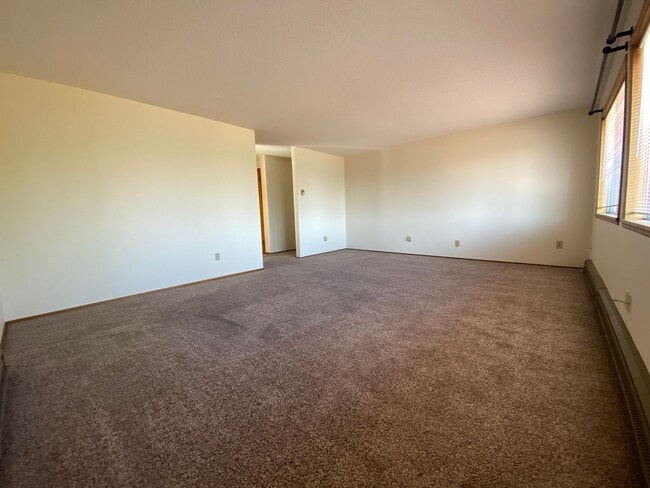 Building Photo - Move in Special-$500 off 1st Month’s Rent. 2 Bedroom | 1 Bathroom Home in The Dalles, OR