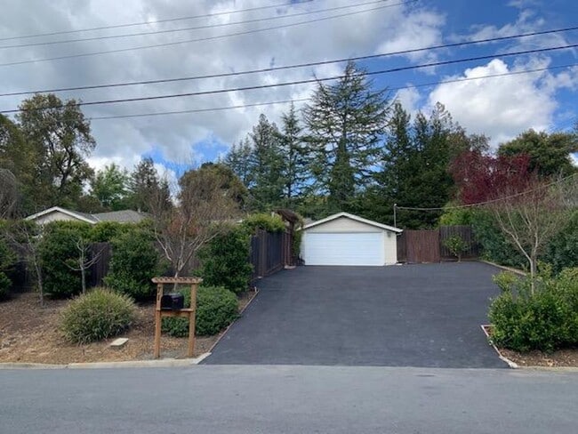 Primary Photo - Meadow View Rd - LO