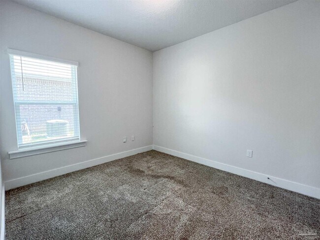 Building Photo - 6321 Sonoma Ln