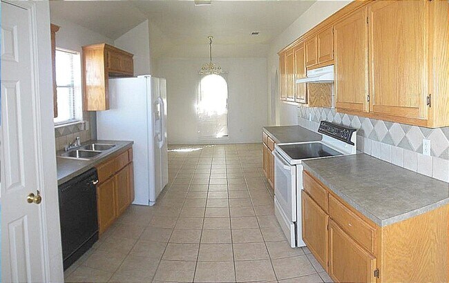 Building Photo - 2903 Westwood Dr
