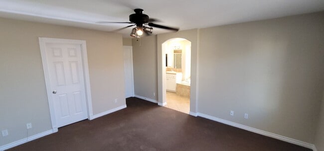 Building Photo - Beautiful Home in Summerlin