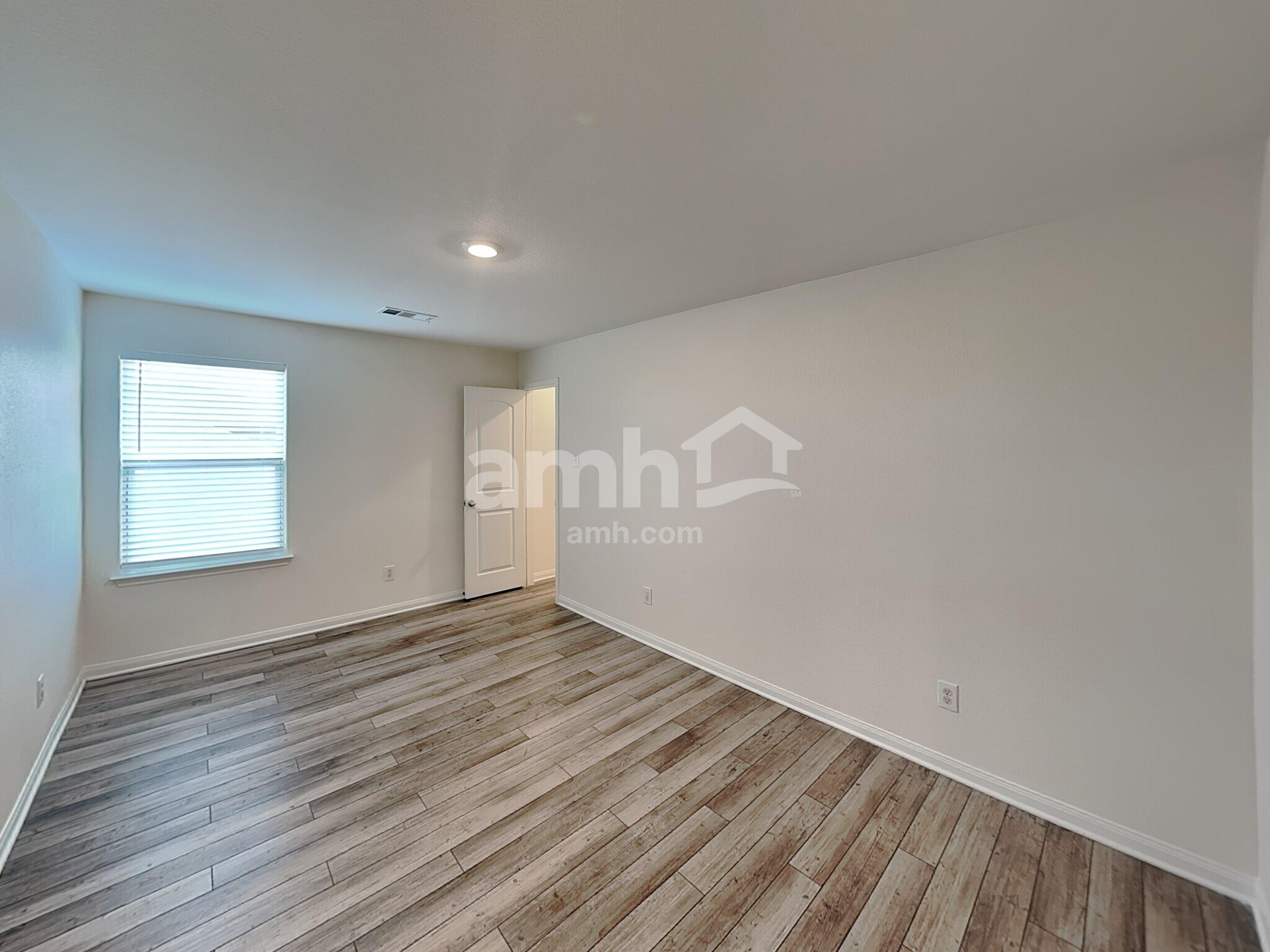 Building Photo - 1126 Treeta Trail