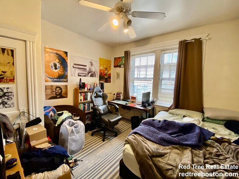 Building Photo - 55 Lanark Rd