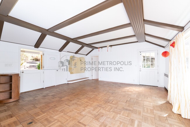 Building Photo - 7461 W Mercer Way