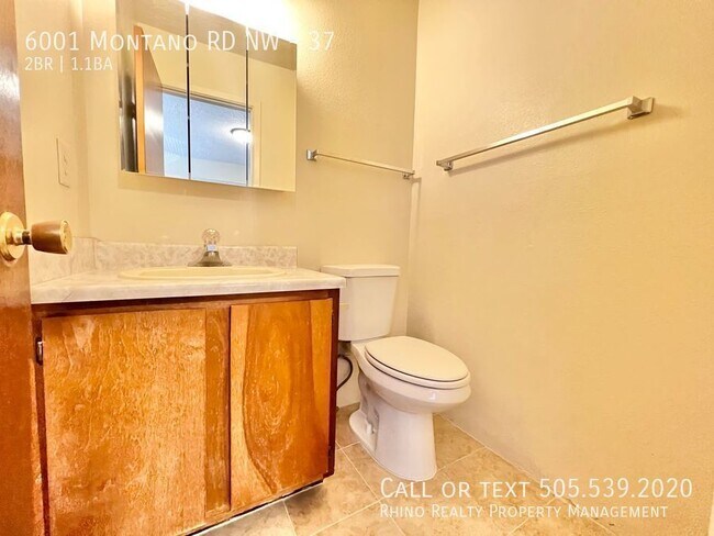 Building Photo - 6001 Montaño Rd NW