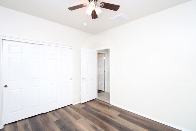 Building Photo - 5629 W Montebello Way