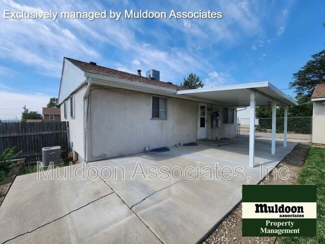 Building Photo - 37 Massari Rd