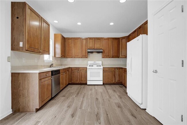 Building Photo - 1471 Leisure Lake Ln