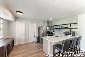 Building Photo - 7210 Cloverfield Ln