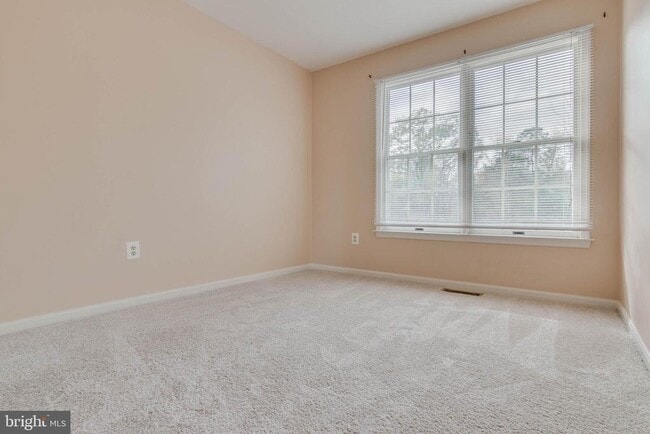 Building Photo - 201 St Michaels Cir