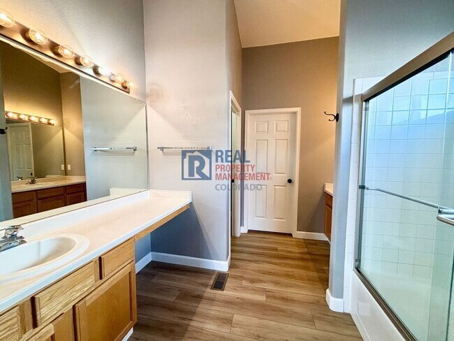 Building Photo - 5303 Territorial St