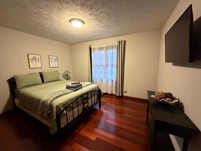 Building Photo - 1732 Eldonlas Ct