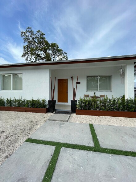 Building Photo - 311 NW 95th St