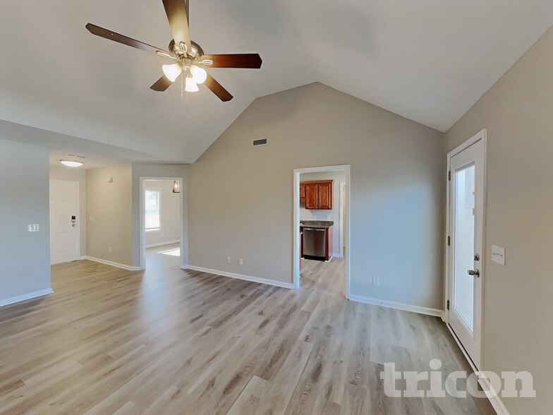 Building Photo - 7029 Bridgewater Dr