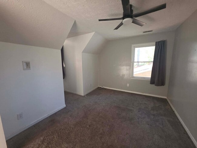 Building Photo - 5700 Nassau Dr