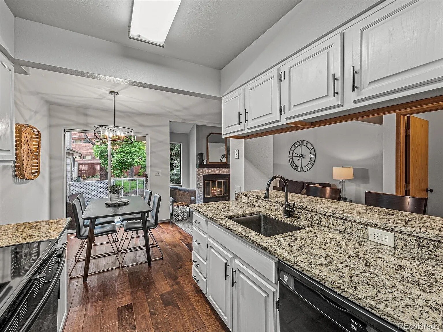 Building Photo - 1018 9th St