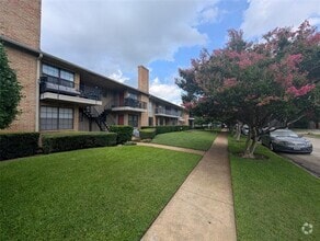 Building Photo - 4211 Newton Ave