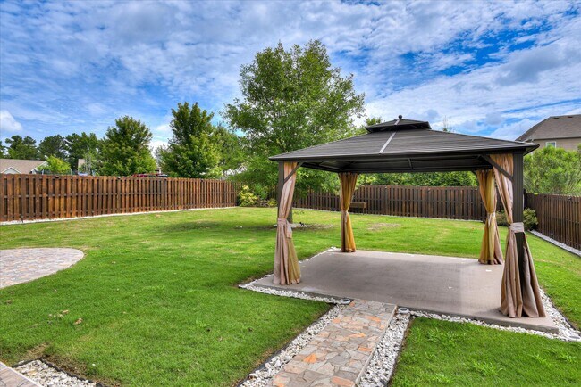 Building Photo - 314 Bella Rose Dr