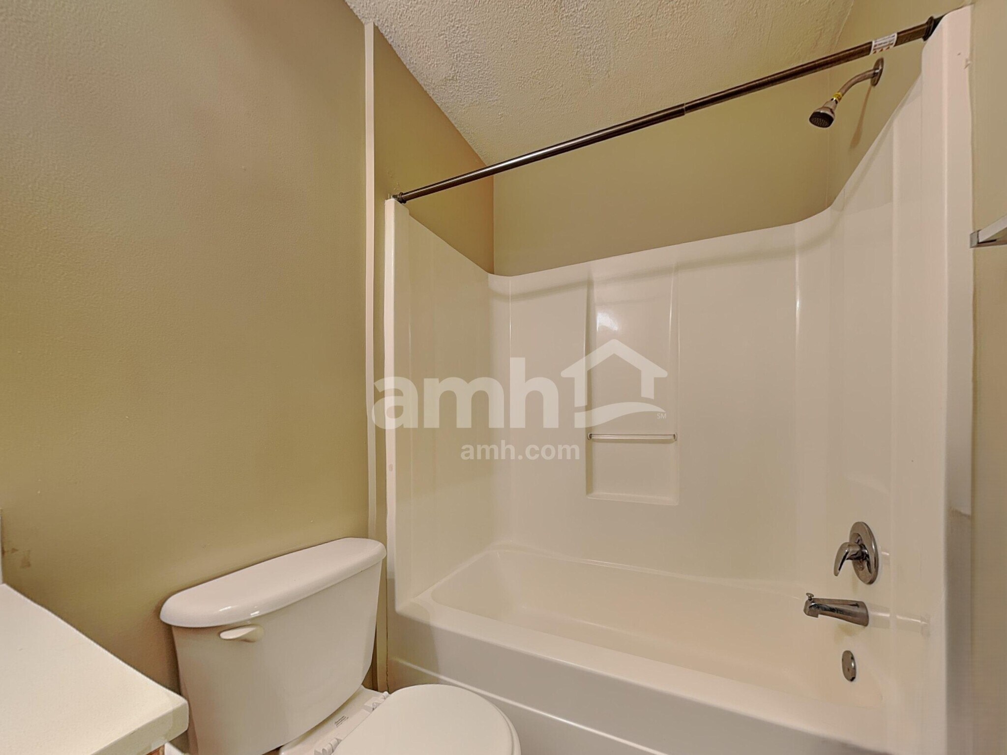 Building Photo - 197 Moreland Cir