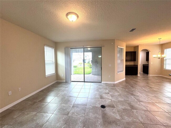 Building Photo - 10242 Sand Cay Dr