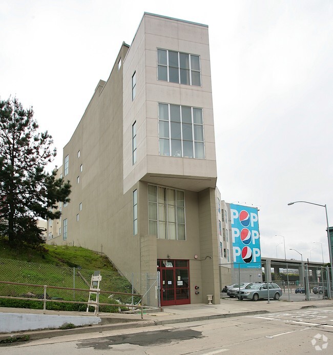 Building Photo - 575 Harrison St
