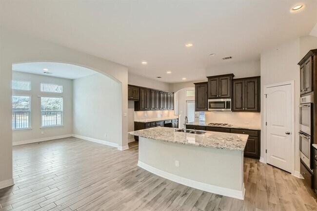 Building Photo - 764 Bonnet Blvd