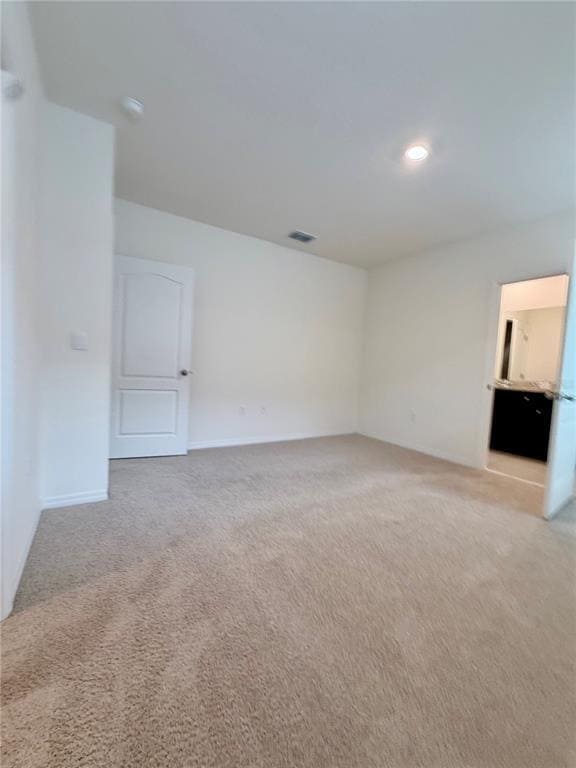 Building Photo - 824 Horsetail Dr