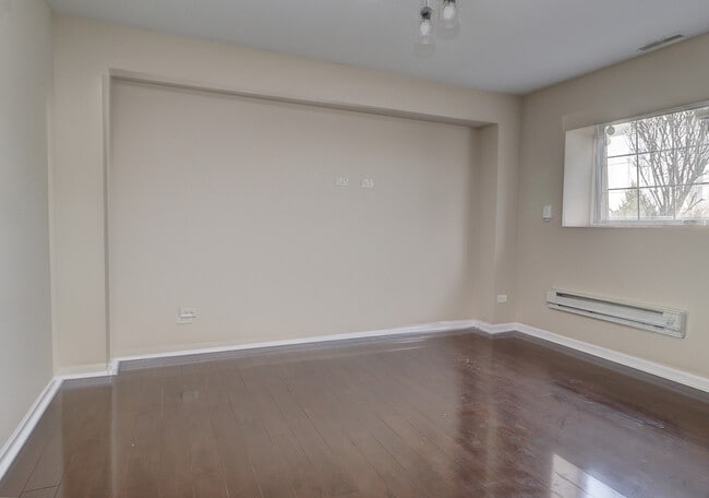 Building Photo - 14644 Paul Revere Ln