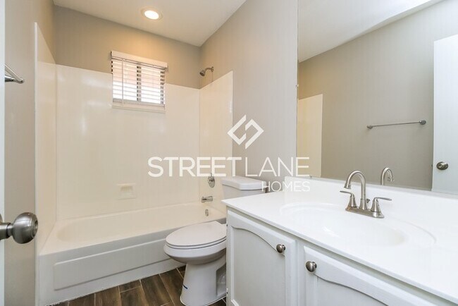 Building Photo - 371 S. Comanche Dr.