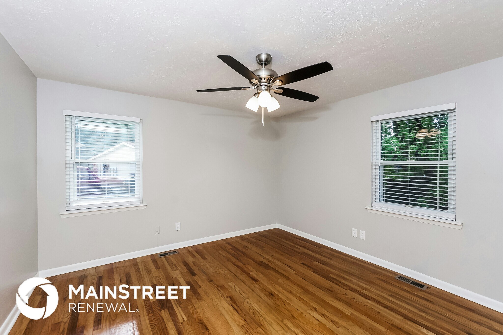 Building Photo - 3600 Ember Cir