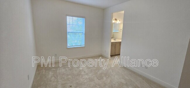 Building Photo - 2934 Rapollo Ln