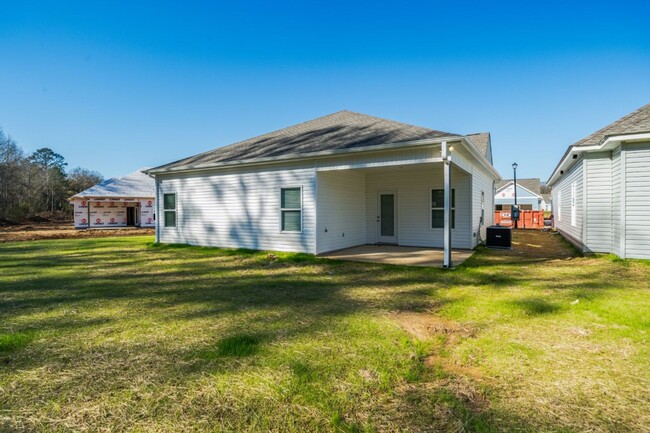 Building Photo - 4287 Al Deric St Tuscaloosa, AL 35401