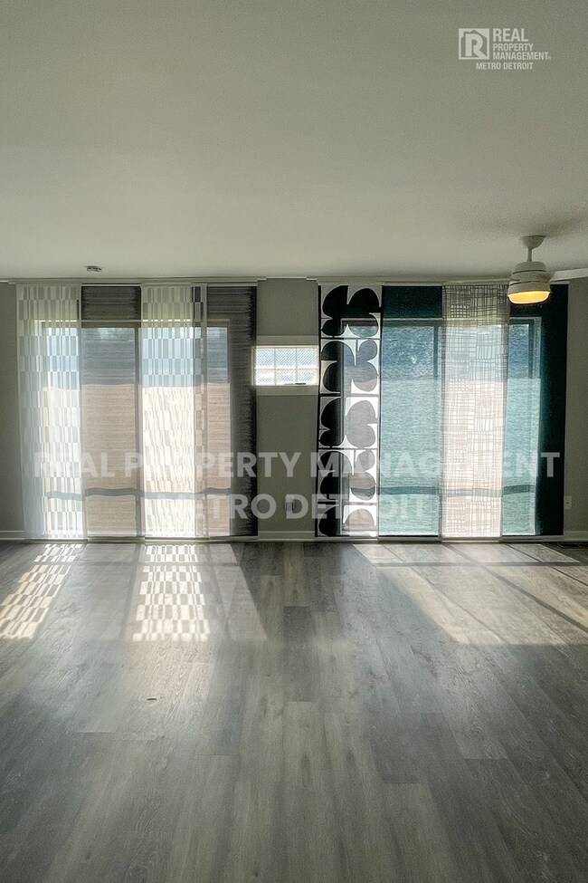 Building Photo - SPRING INTO A NEW HOME