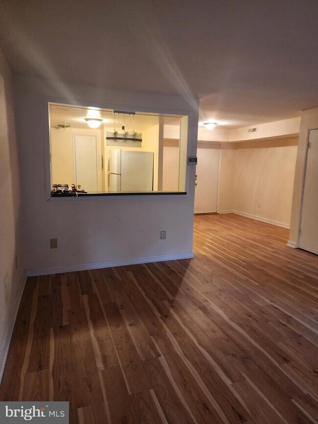 Building Photo - 7155 Donnell Pl