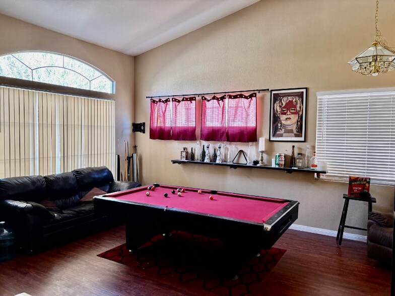 Building Photo - 1699 Deep Spring Ave