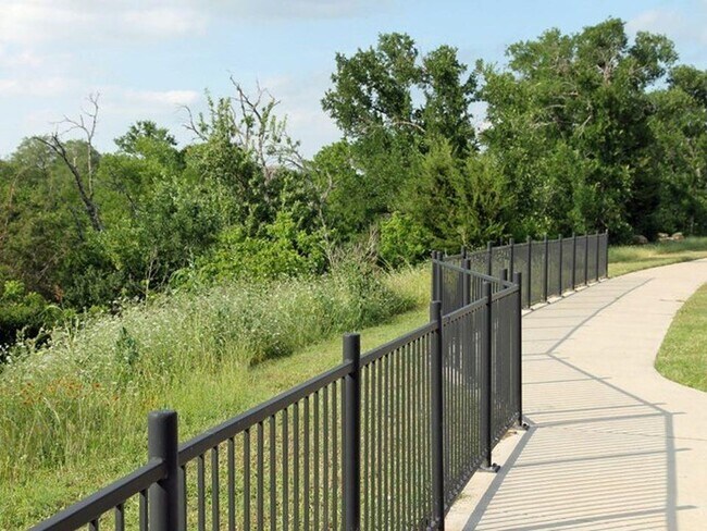 Building Photo - 711 Heritage Springs Trail