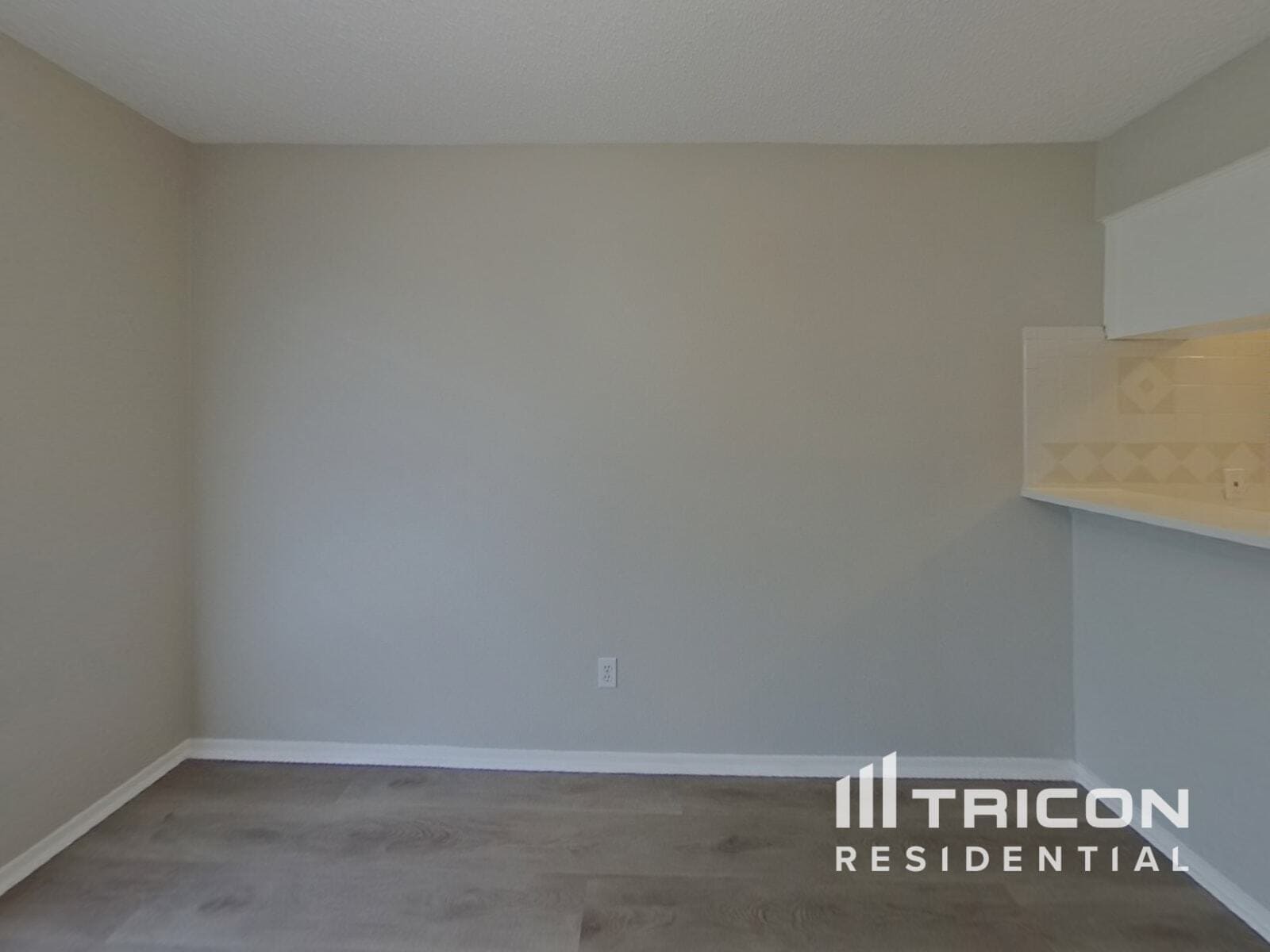 Building Photo - 3515 Solano Ct
