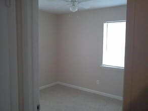 Building Photo - 709 Rilla Dr