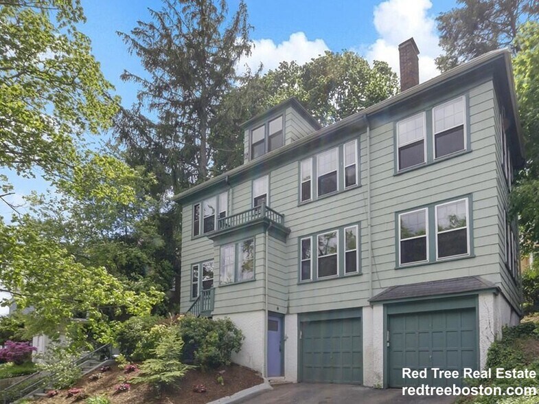 Building Photo - 66 Algonquin Rd