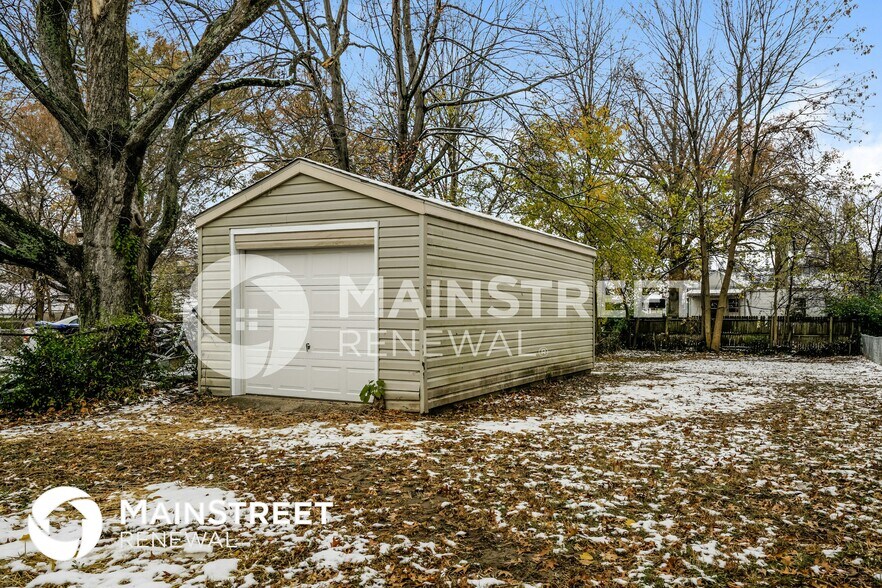 Building Photo - 1207 Bicknell Ave
