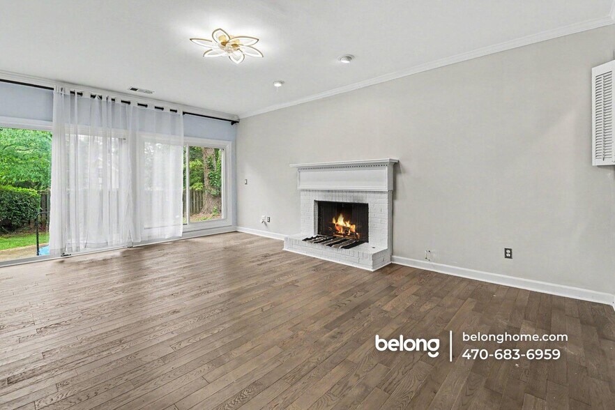 Building Photo - 988 Bridgegate Dr NE