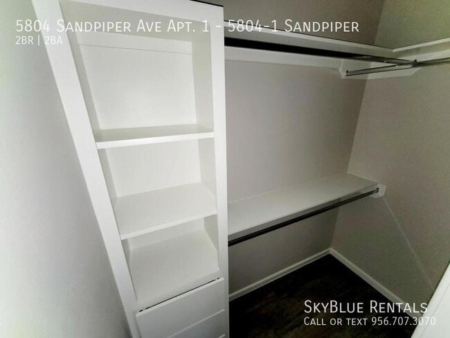 Building Photo - 5804 Sandpiper, 5804-1 Sandpiper
