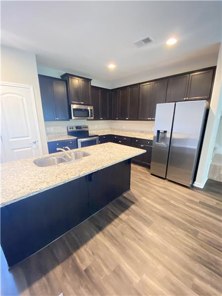 Building Photo - 97 Ainsdale Dr