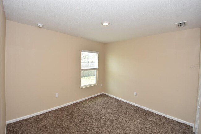Building Photo - 14 Pine Cottage Ln