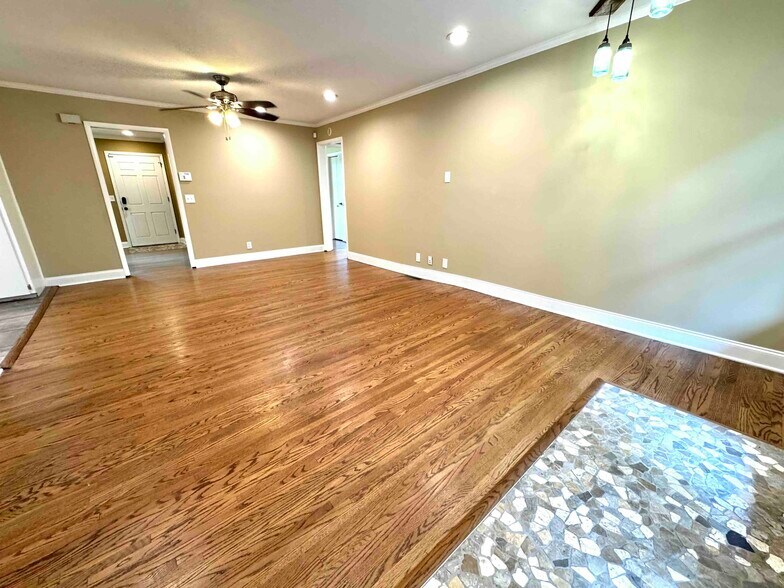 Living Room - 5011 Suter Dr