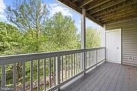 Building Photo - 2844 Yarling Ct