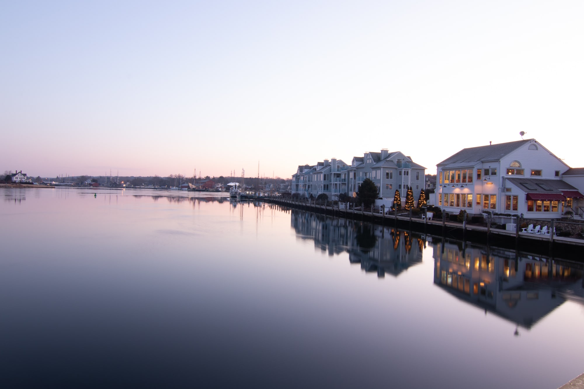 Building Photo - 36 Pequotsepos Rd